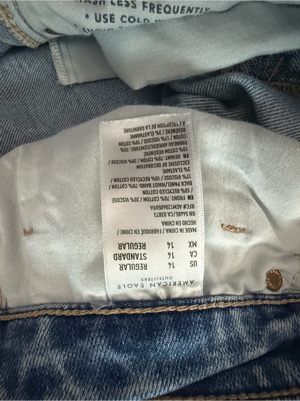 American Eagle Jeans - Picture 3 of 3